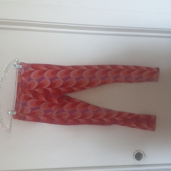 Lularoe Purple Pink Peacock Feather Design Legging OS - Picture 3 of 5